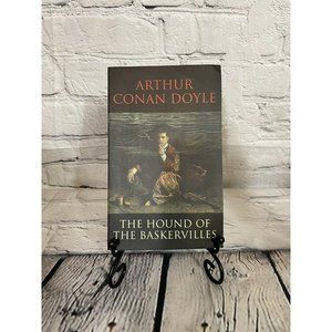THE HOUND OF THE BASKERVILLES ~ Arthur Conan Doyle ~ PB VG